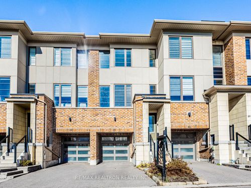 48 Shawfield Way, Whitby, ON, L1R0N8 | Card Image