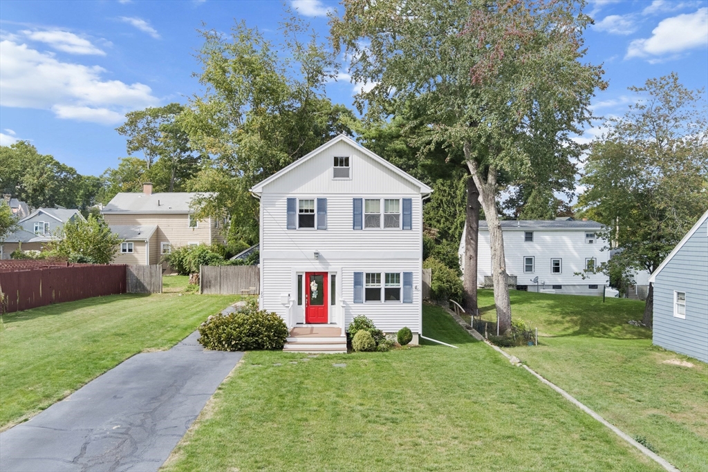 Maywood Rd, Lynnfield, MA 01940