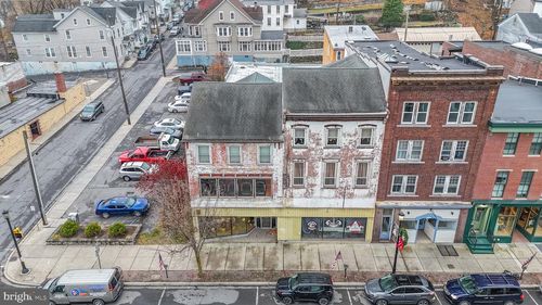 106-104 W Broad St, Tamaqua, PA, 18252-1917 | Card Image