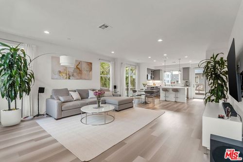 157 Steely, Irvine, CA, 92614-0915 | Card Image