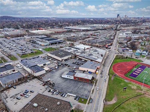 657 Atlantic Ave, Rochester, NY, 14609-7421 | Card Image