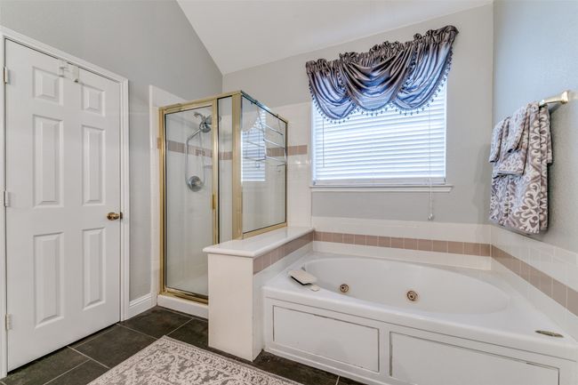 209 Timberbluff Ln, House other with 4 bedrooms, 2 bathrooms and null parking in Murphy TX | Image 16