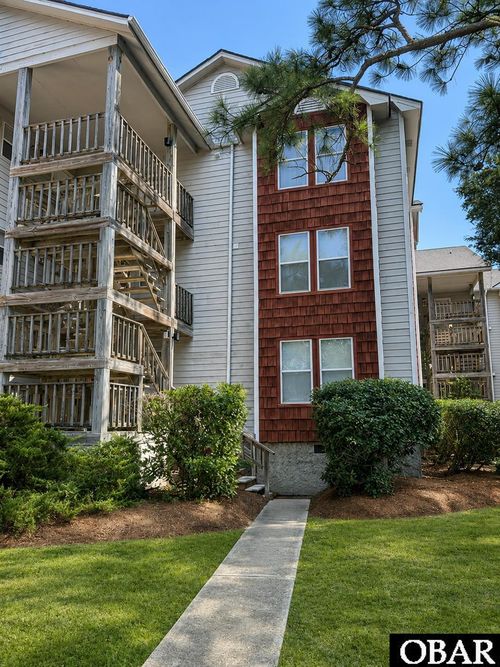700 W First St, Kill Devil Hills, NC, 27948-9308 | Card Image