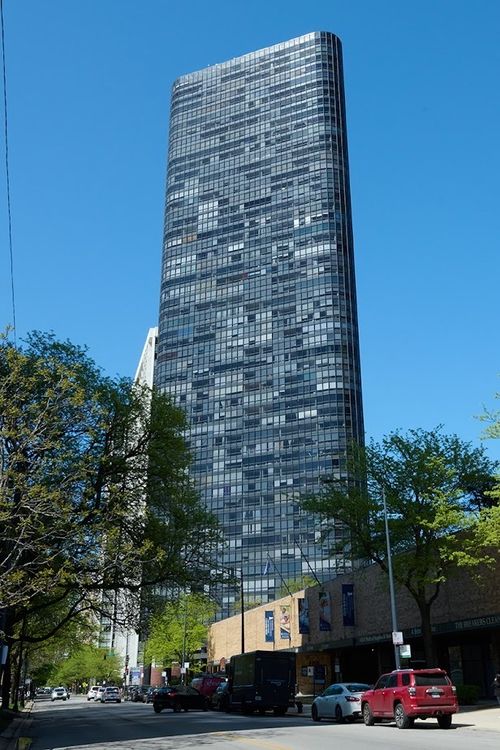 apt-502-5415 N Sheridan Rd, Chicago, IL, 60640-1937 | Card Image