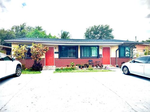 1232-1232 Ne 136th Ter, North Miami, FL, 33161-3419 | Card Image