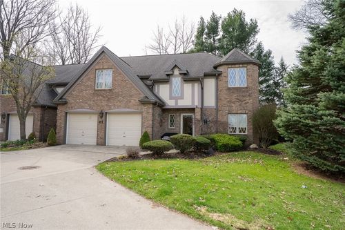 26 Aberdeen Ct, Rocky River, OH, 44116-3700 | Card Image