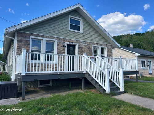 1820 Blanchard Ave, Williamsport, PA, 17701-1102 | Card Image
