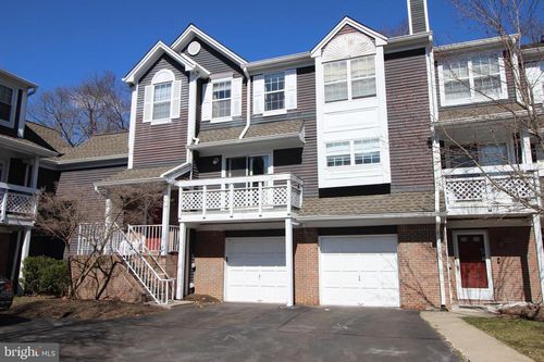 9 Halstead Pl, Princeton, NJ, 08540-6330 | Card Image
