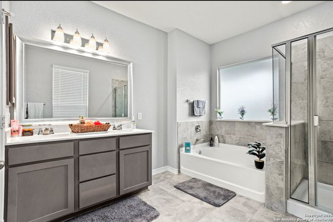 5311 Espinoso Way, House other with 3 bedrooms, 2 bathrooms and null parking in San Antonio TX | Image 9