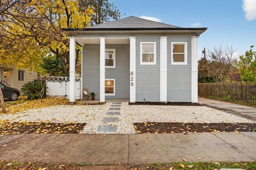 628 42nd St, Sacramento, CA, 95819-3114 | Card Image