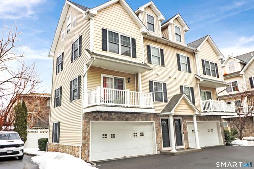 apt-21-59 Liberty Street, Stamford, CT, 06902 | Card Image