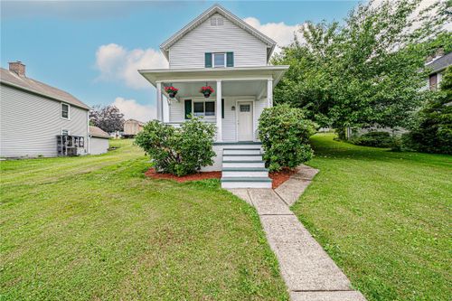 390 Edna Rd, Adamsburg, PA, 15611-1108 | Card Image