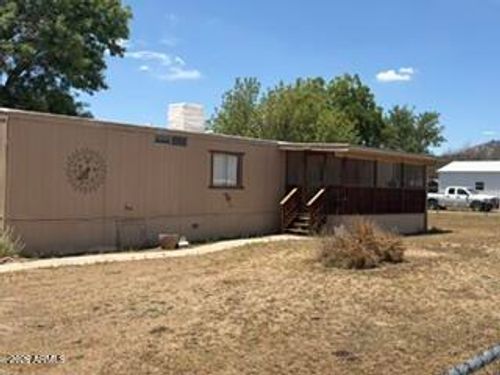 18386 S Pioneer Ave, Peeples Valley, AZ, 86332-8660 | Card Image
