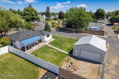 2803 Sanson, Spokane, WA, 99205 | Card Image