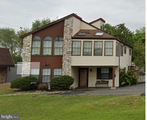 1014 Mantua Pike, WENONAH, NJ, 08090-1118 | Card Image