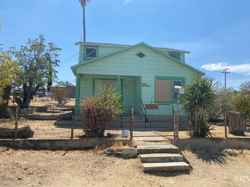 113 Q St, Taft, CA, 93268-3915 | Card Image