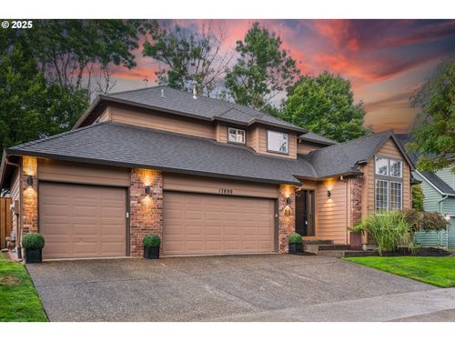 17890 Sw 114th Ave, Tualatin, OR, 97062-8019 | Card Image
