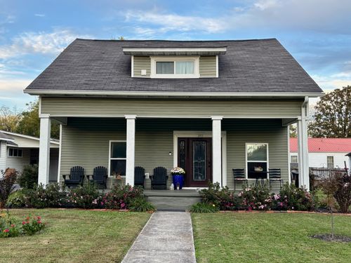 302 N Polk St, Tullahoma, TN, 37388-3726 | Card Image