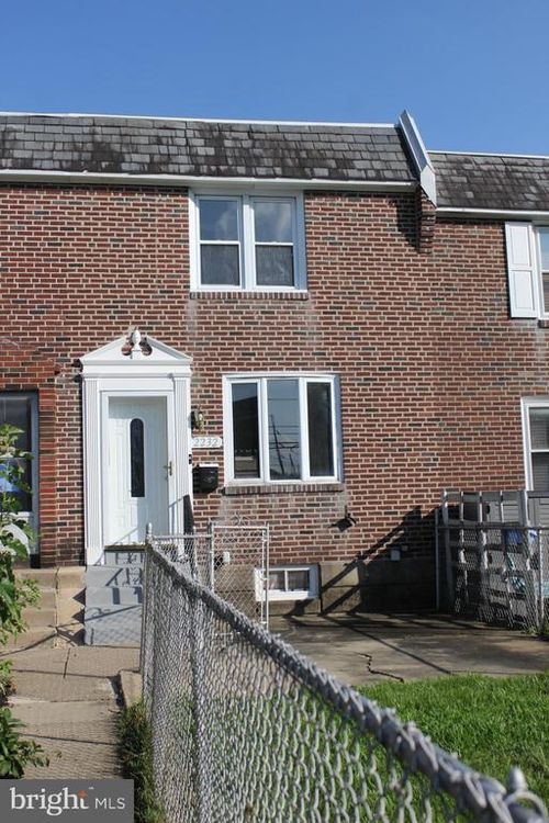2232 Dermond Ave, Upper Darby, PA, 19082-5404 | Card Image