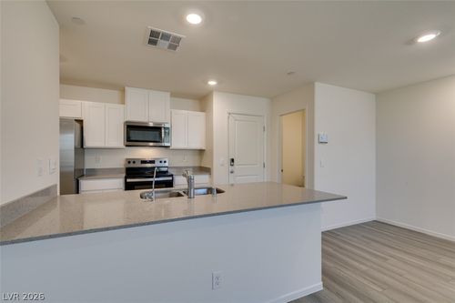 7375 Hayes Harbor Ct, North Las Vegas, NV, 89084-3899 | Card Image