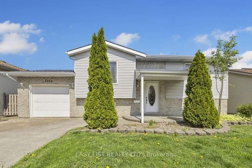 2956 Alderbrook Dr, Windsor, ON, N8W5H5 | Card Image