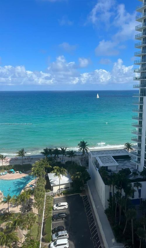 ph16o-3901 S S Ocean Dr, Hollywood, FL, 33019 | Card Image