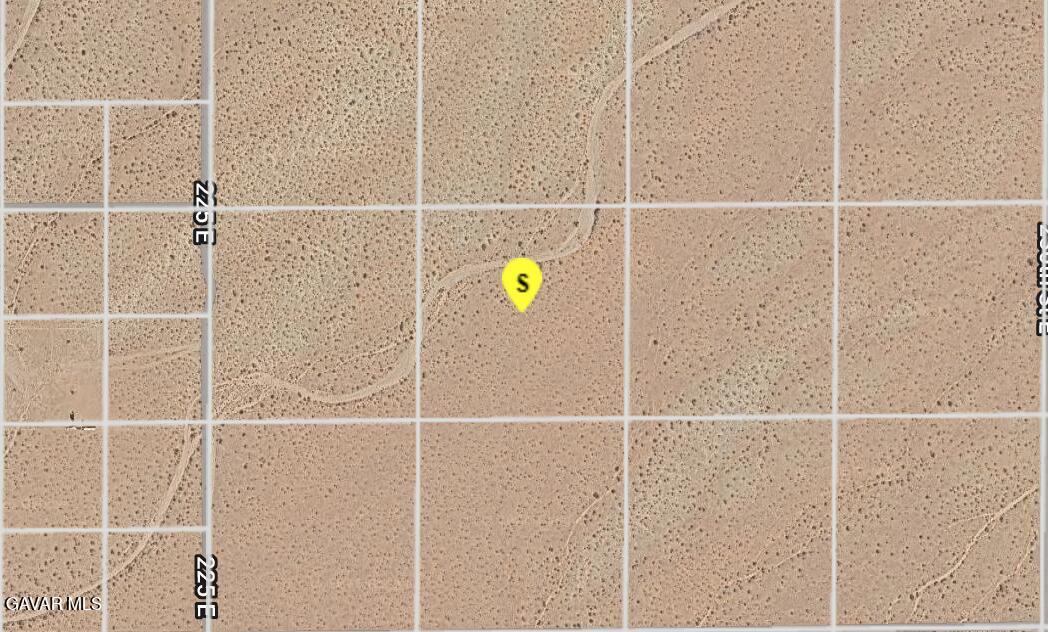 Land in Lancaster