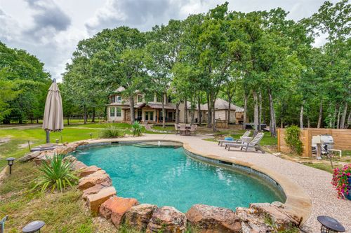 9011 Texas Trl, Terrell, TX, 75160-8524 | Card Image