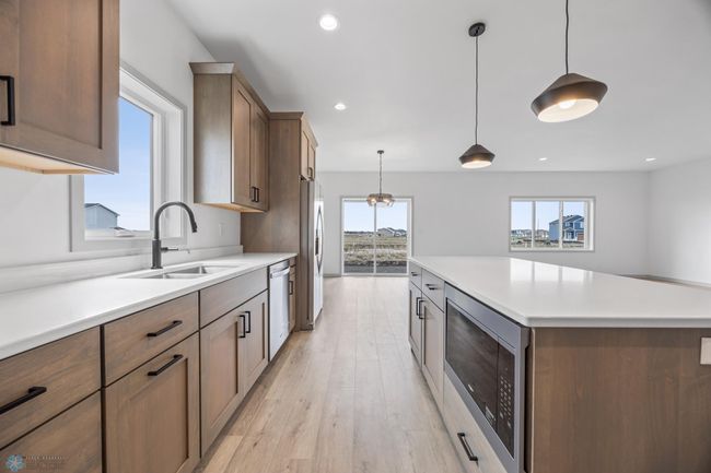 Kitchen | Image 13