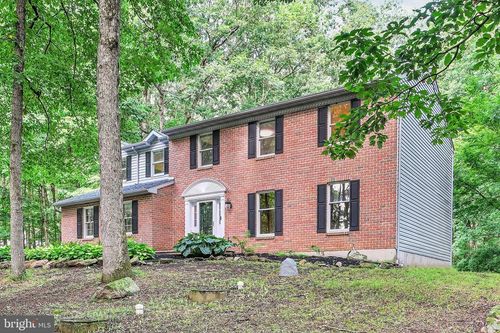 3196 Plow Rd, MOHNTON, PA, 19540-8279 | Card Image