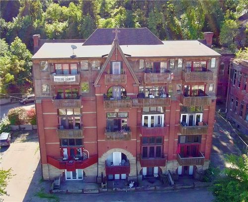 202-66 Pius St, Pittsburgh, PA, 15203-1651 | Card Image