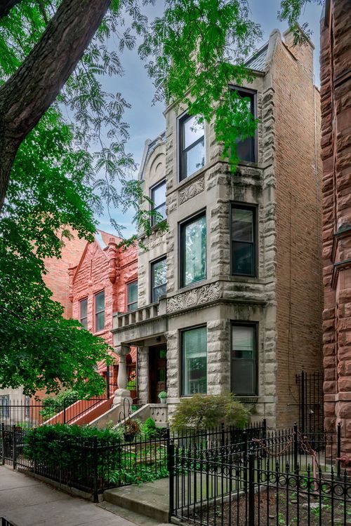 1-734 Briar Pl, Chicago, IL, 60657-4515 | Card Image