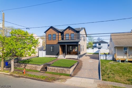 307 Schepis Ave, Saddle Brook, NJ, 07663-4934 | Card Image