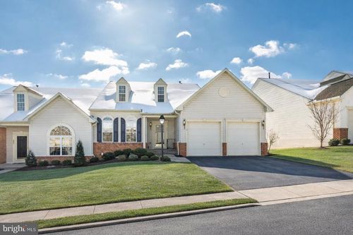 33-227 Fairmount Ct, Shrewsbury, PA, 17361-1537 | Card Image