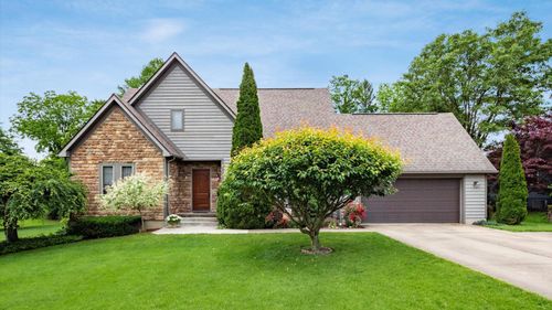 102 Sequoia Dr, Byesville, OH, 43723-9793 | Card Image