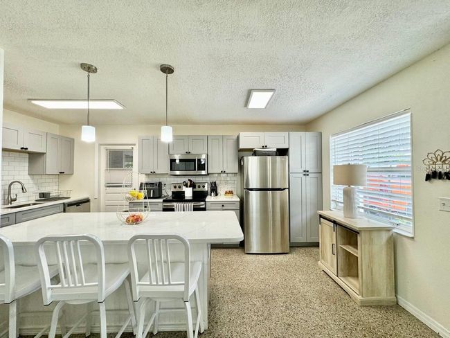 6331 S Renellie Ct, House other with 3 bedrooms, 1 bathrooms and null parking in TAMPA FL | Image 11