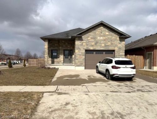 13 Forbes Cres, Listowel, ON, N4W0B3 | Card Image