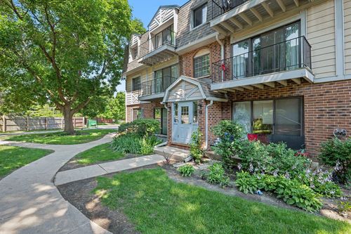 4e-3256 Sanders Rd, Northbrook, IL, 60062-7150 | Card Image