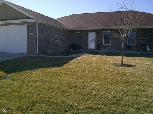 1720 Bell Ford Dr, Seymour, IN, 47274-7464 | Card Image