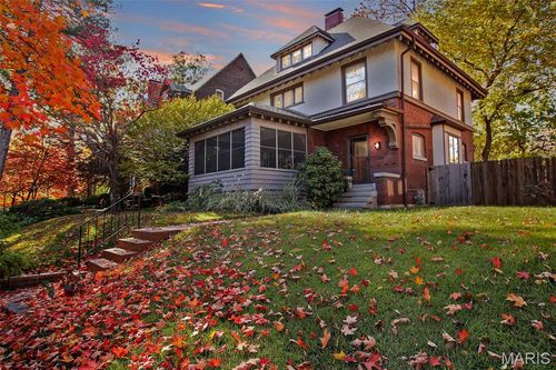 409 Westgate Ave, University City, MO, 63130-4711 | Card Image