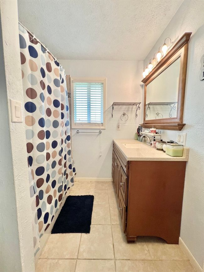 1209 Highway 73, House other with 3 bedrooms, 2 bathrooms and null parking in Winnie TX | Image 13