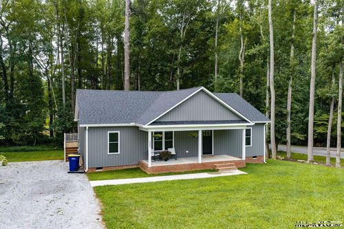 502 Poplar Ln, South Hill, VA, 23970-1208 | Card Image