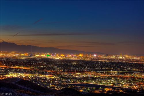 511 Rock Peak Dr, Henderson, NV, 89012 | Card Image