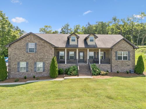 525 Bridle Path Ln, Hartsville, TN, 37074-3585 | Card Image