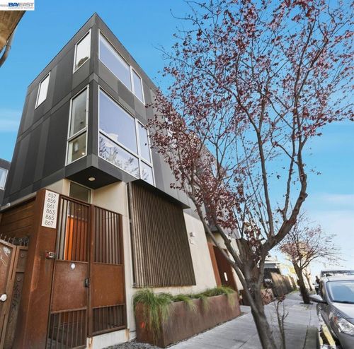 857 W Grand Ave, Oakland, CA, 94607-3453 | Card Image