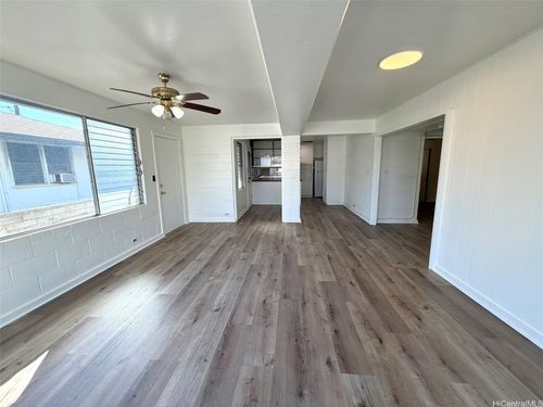 4-738 University Avenue, Honolulu, HI, 96826 | Card Image