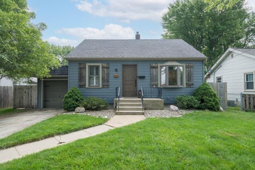 818 N West St, Crown Point, IN, 46307 | Card Image