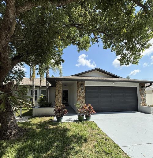 109 Timber Cir, SAFETY HARBOR, FL, 34695-4733 | Card Image