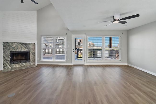 334 Admiral Cir, House other with 4 bedrooms, 3 bathrooms and 3 parking in Tiki Island TX | Image 7
