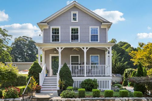 349 Liberty St, Beacon, NY, 12508-2632 | Card Image